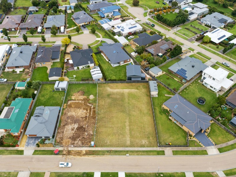 17 Glendon Drive, Eastwood VIC 3875