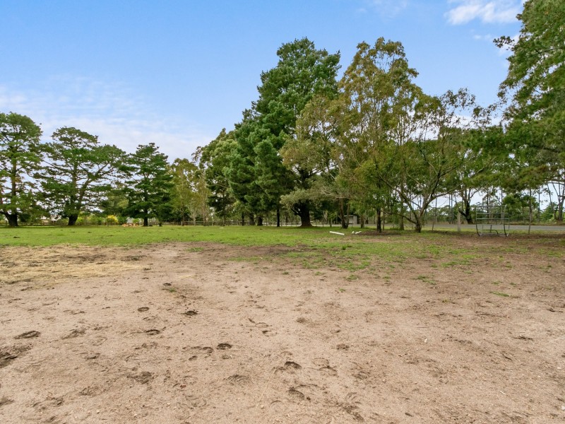 7 Bethross Drive, Tambo Upper VIC 3885