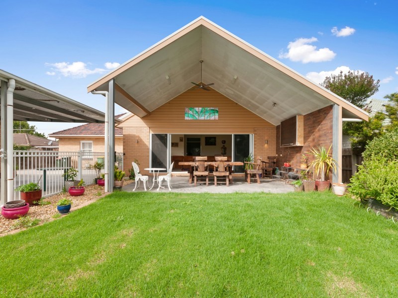 84 Francis Street, Bairnsdale VIC 3875