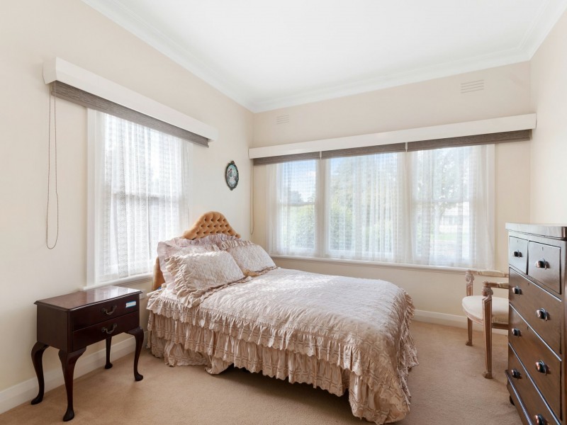 84 Francis Street, Bairnsdale VIC 3875