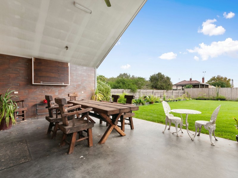 84 Francis Street, Bairnsdale VIC 3875