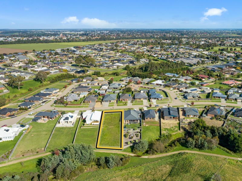 43 Eastern View Drive, Eastwood VIC 3875