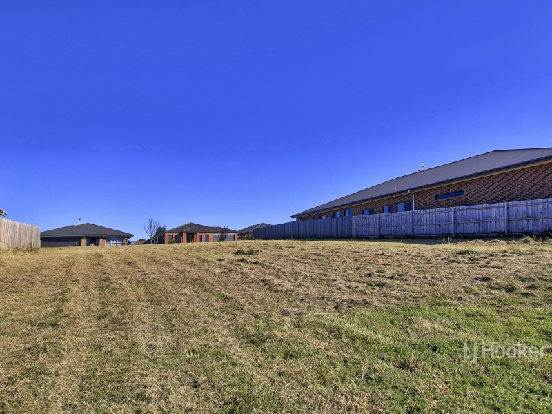 43 Eastern View Drive, Eastwood VIC 3875
