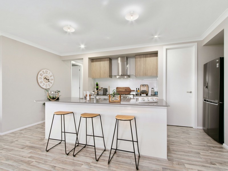 34 Phoebes Way, Eastwood VIC 3875