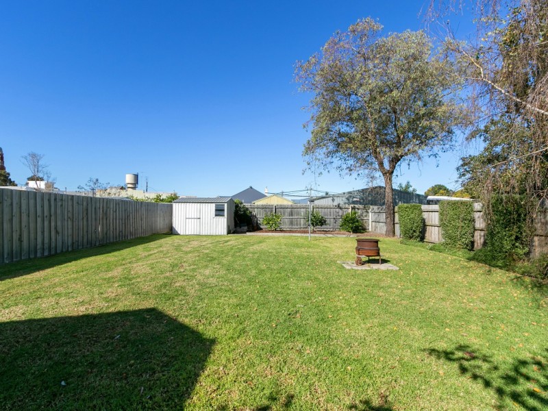 47 Francis Street, Bairnsdale VIC 3875