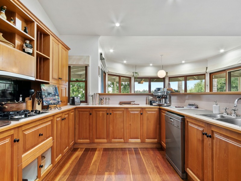 8 Riley Street, Bairnsdale VIC 3875