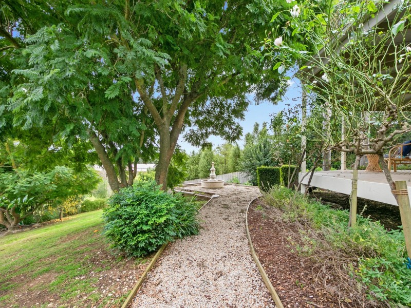 8 Riley Street, Bairnsdale VIC 3875