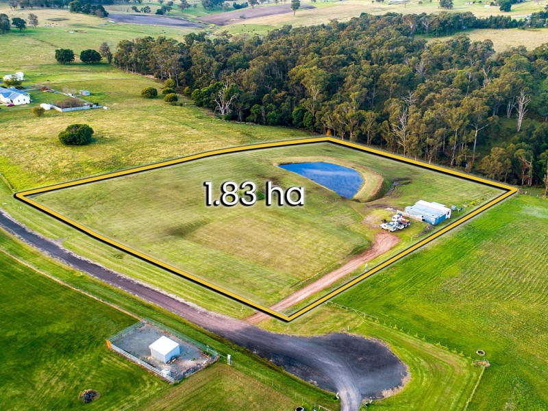 75 Kingsley Drive, Wy Yung VIC 3875