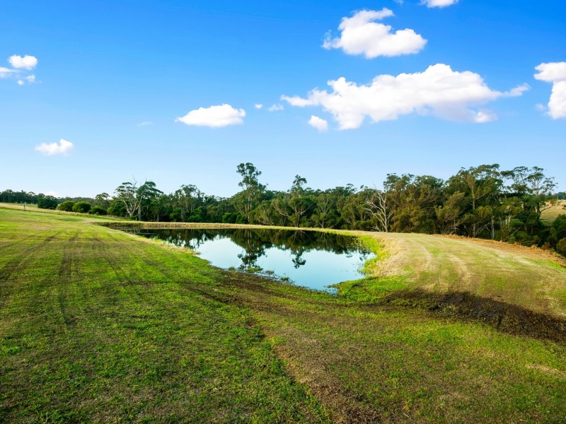 75 Kingsley Drive, Wy Yung VIC 3875