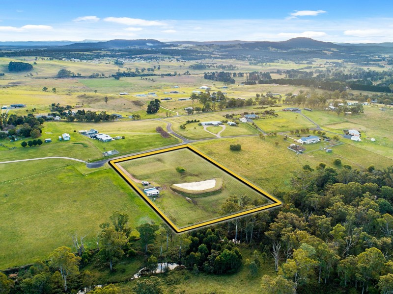 75 Kingsley Drive, Wy Yung VIC 3875