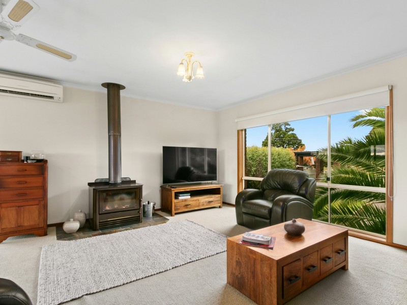 16 Bredt Street, Bairnsdale VIC 3875