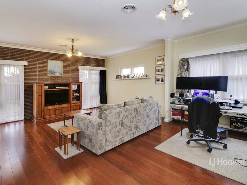 61 Pearson Street, Bairnsdale VIC 3875