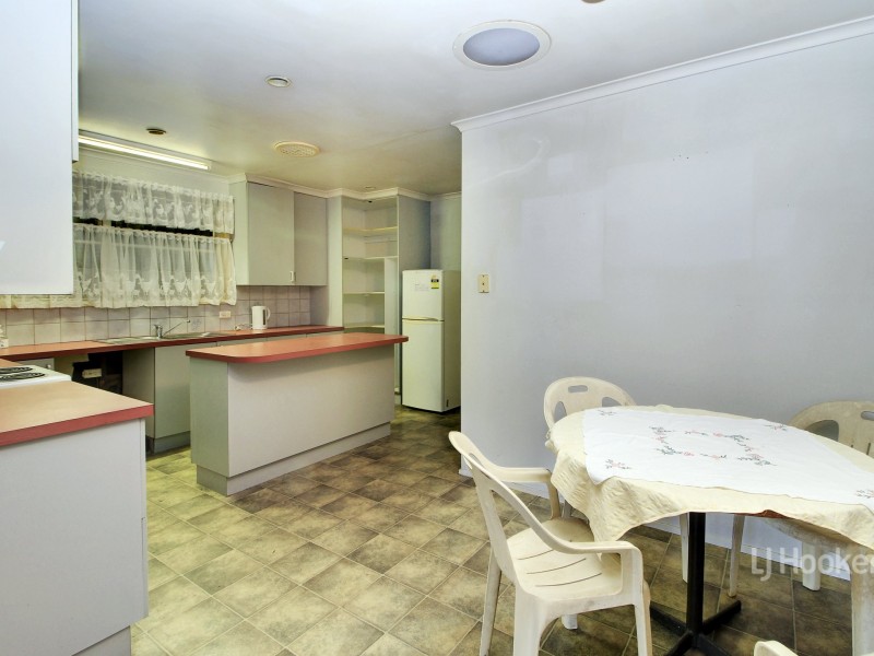 22 Cameron Crescent, Bairnsdale VIC 3875