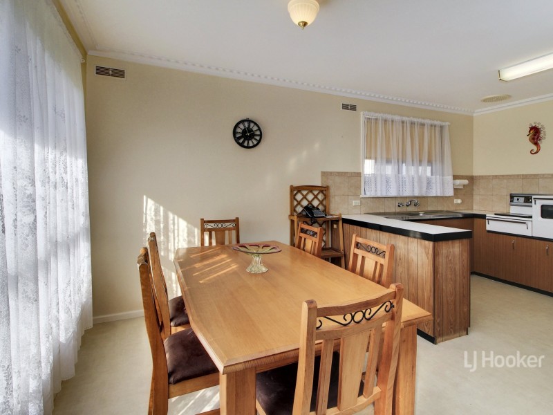 16 Ligar Street, Bairnsdale VIC 3875