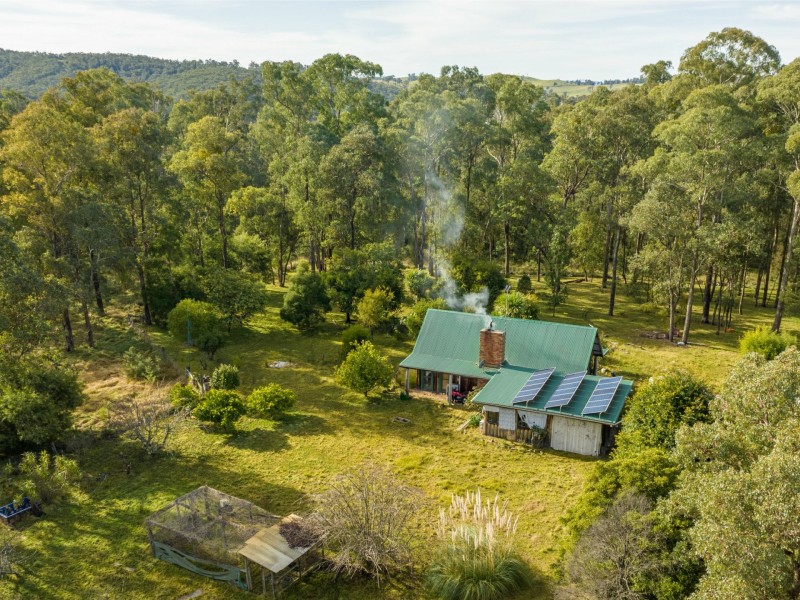120 Roberts Road, Buchan South VIC 3885