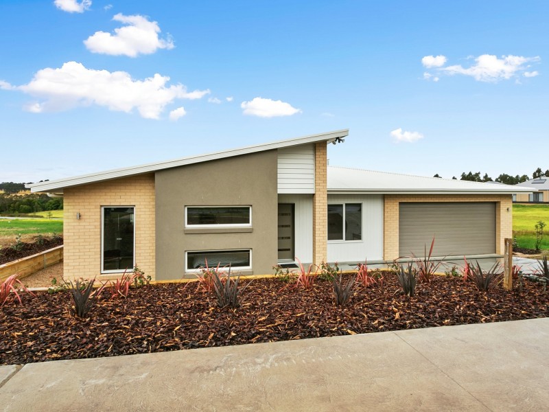 10 Southon Terrace, Nicholson VIC 3882