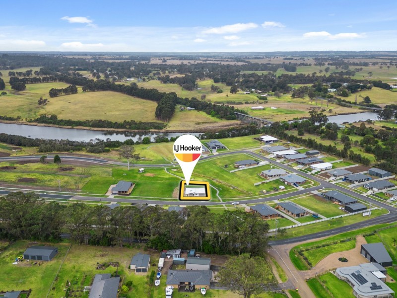 10 Southon Terrace, Nicholson VIC 3882