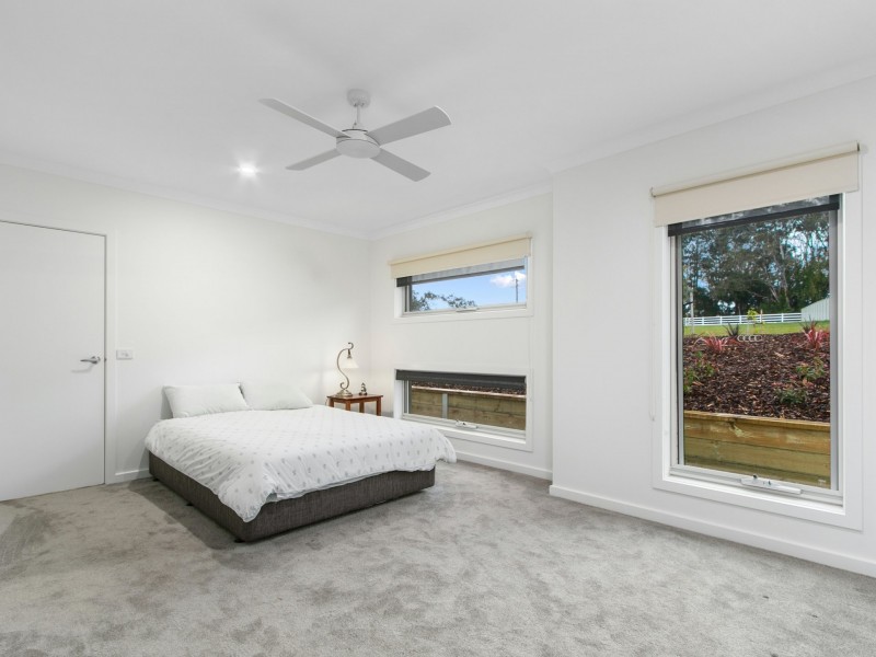 10 Southon Terrace, Nicholson VIC 3882