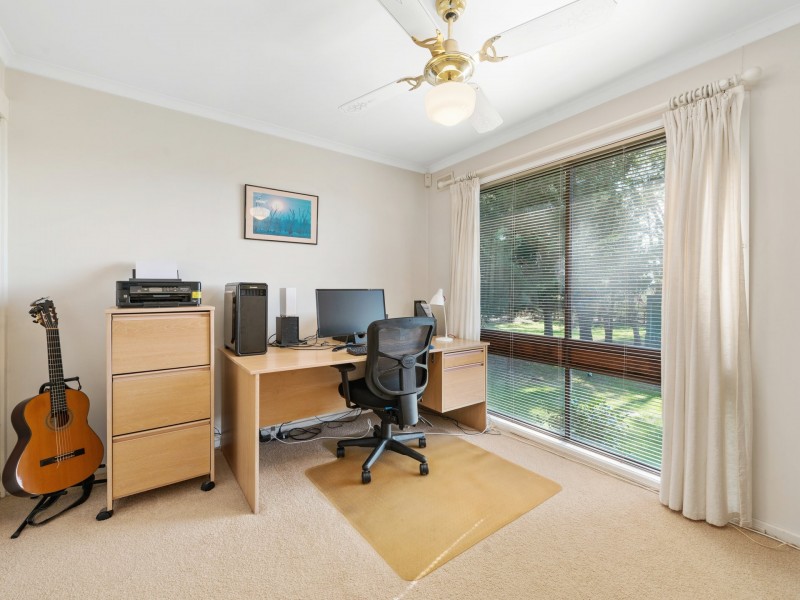 100 Hoyt Street, Lindenow VIC 3865