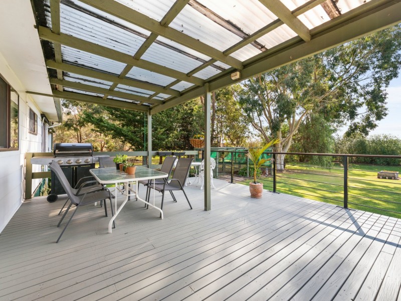 100 Hoyt Street, Lindenow VIC 3865