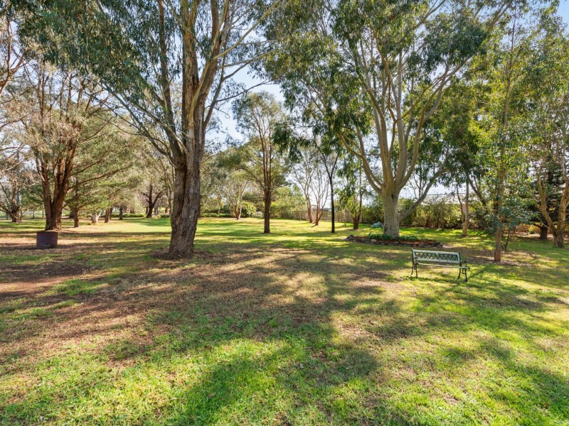 100 Hoyt Street, Lindenow VIC 3865