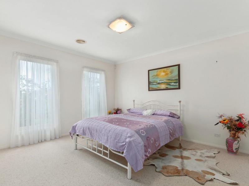 30 Timbarra Drive, Eastwood VIC 3875