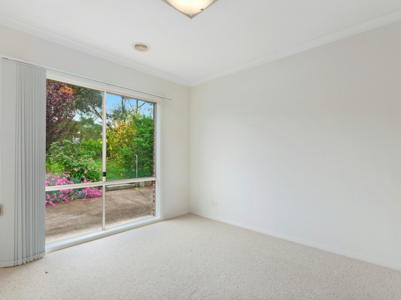 30 Timbarra Drive, Eastwood VIC 3875