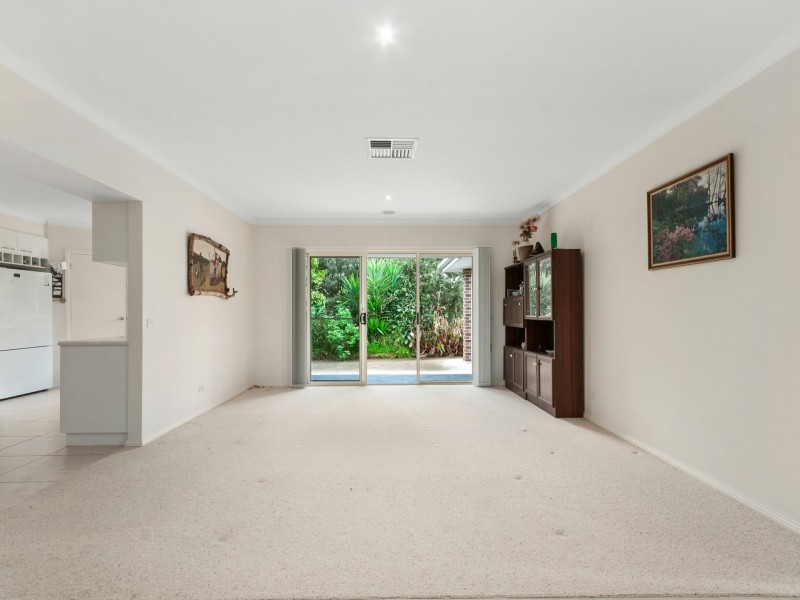 30 Timbarra Drive, Eastwood VIC 3875