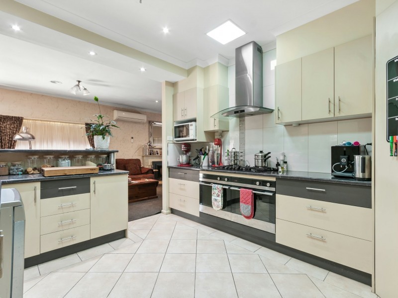 14 Goold Street, Bairnsdale VIC 3875