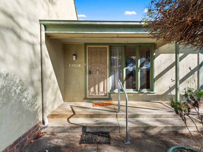 24 Grant Street, Bairnsdale VIC 3875