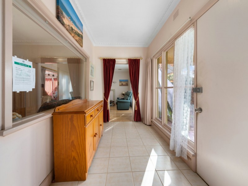 24 Grant Street, Bairnsdale VIC 3875