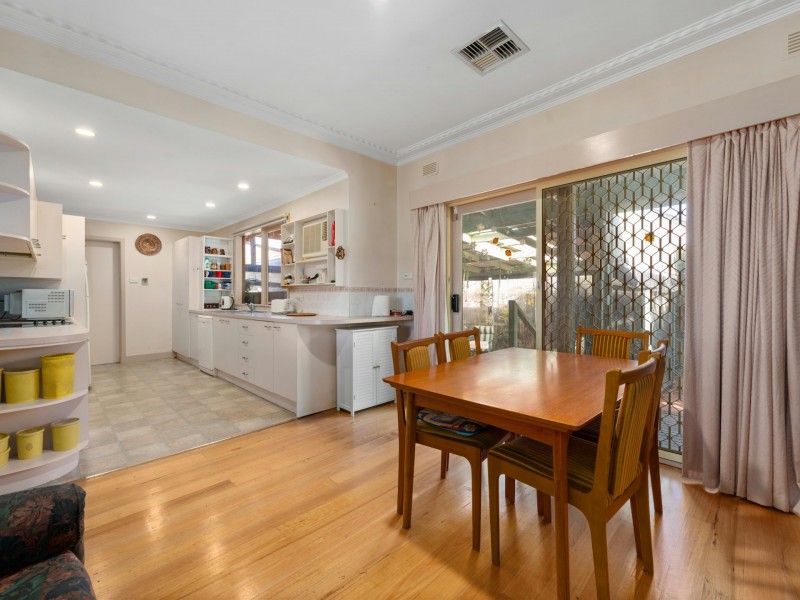 24 Grant Street, Bairnsdale VIC 3875