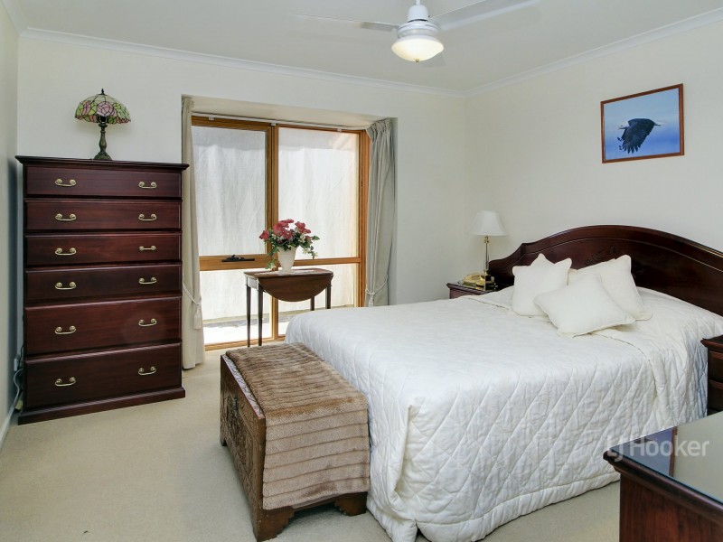 12 Nicole Court, Wy Yung VIC 3875