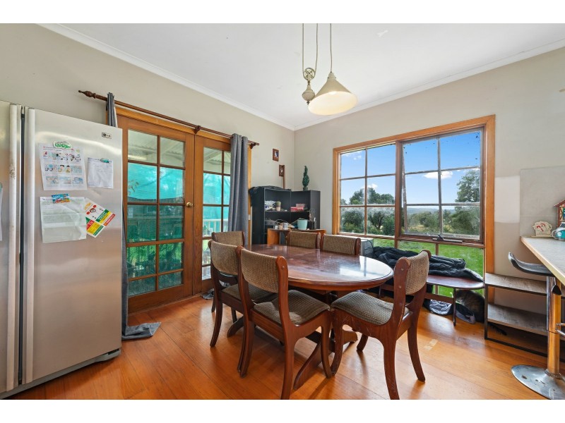 50 Dumont Drive, Mount Taylor VIC 3875