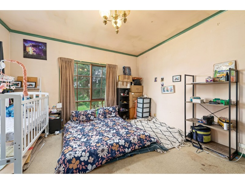 50 Dumont Drive, Mount Taylor VIC 3875