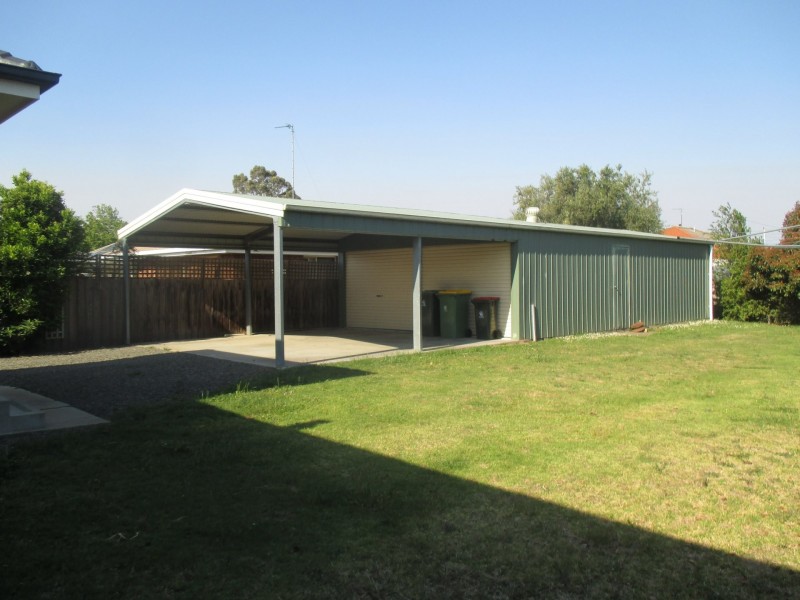 3 Churchill Street, Bairnsdale VIC 3875