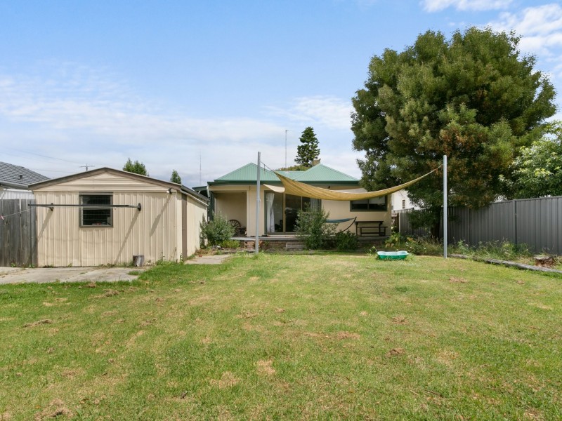 19 McKean Street, Bairnsdale VIC 3875