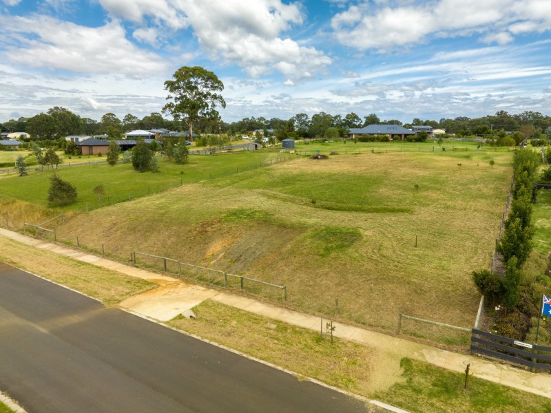 5 Parkside Drive, Nicholson VIC 3882