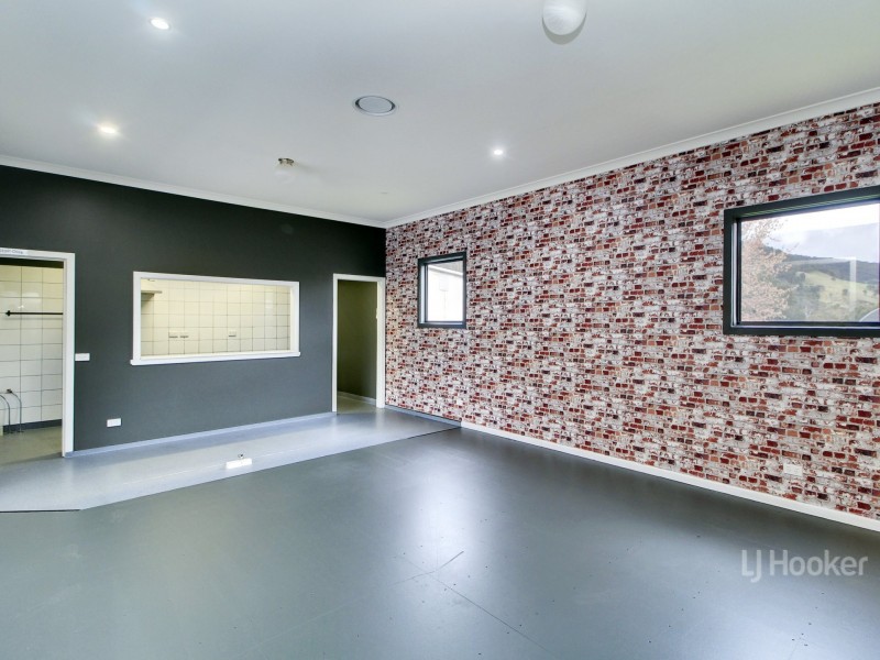 190 Day Avenue, Omeo VIC 3898