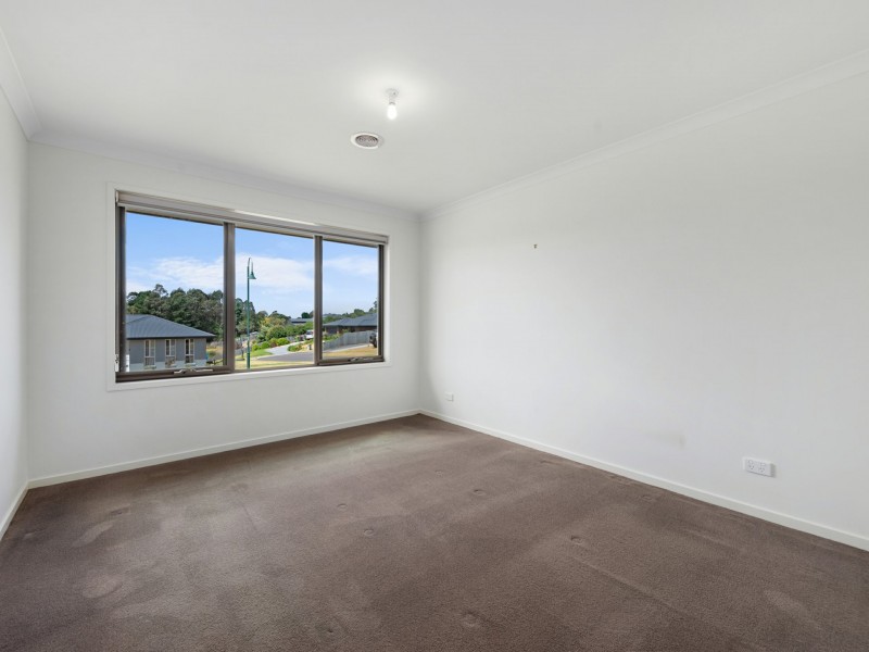 1 Cranes Terrace, Eastwood VIC 3875