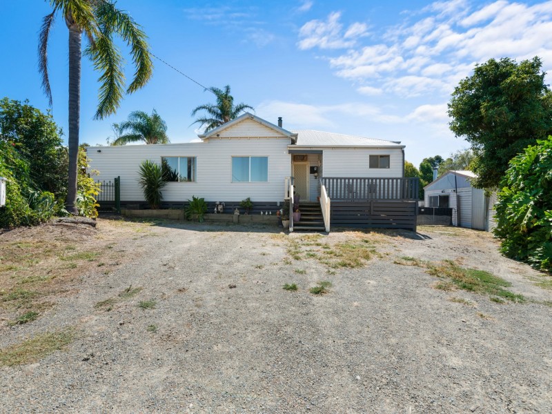 12 Gibbs Place, Bairnsdale VIC 3875