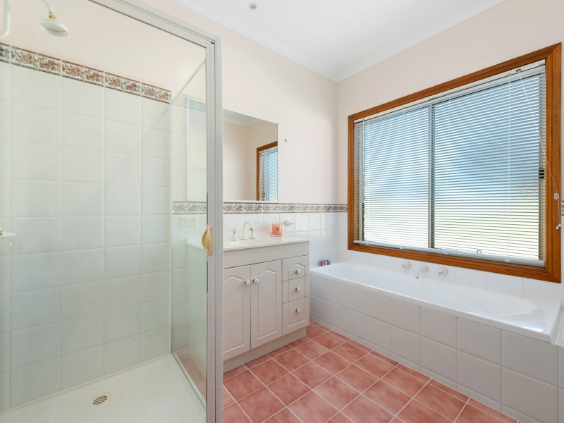 51 Landsman Drive, Nicholson VIC 3882