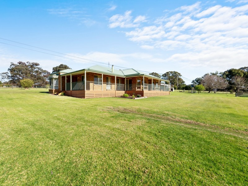51 Landsman Drive, Nicholson VIC 3882