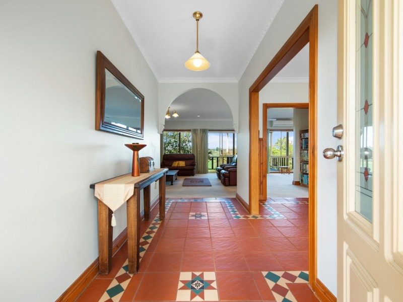 17 Bluff Court, Eastwood VIC 3875