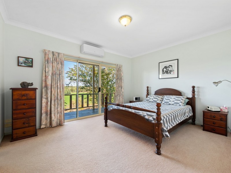 17 Bluff Court, Eastwood VIC 3875