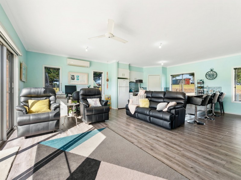 122 Ellaswood Road, Ellaswood VIC 3875