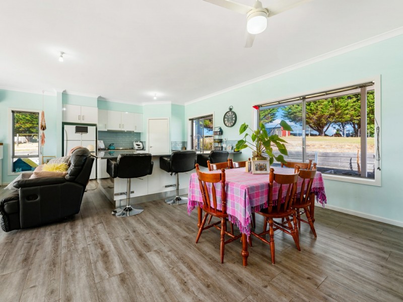 122 Ellaswood Road, Ellaswood VIC 3875