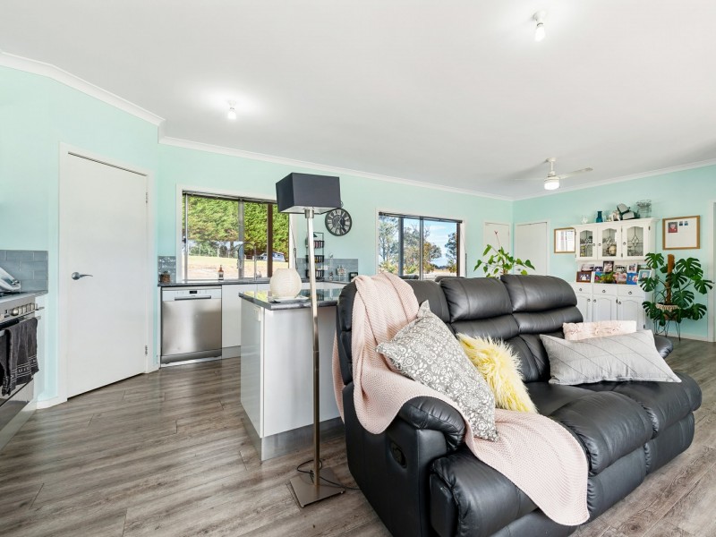 122 Ellaswood Road, Ellaswood VIC 3875