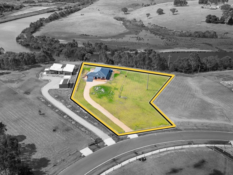 36 Parkside Drive, Nicholson VIC 3882