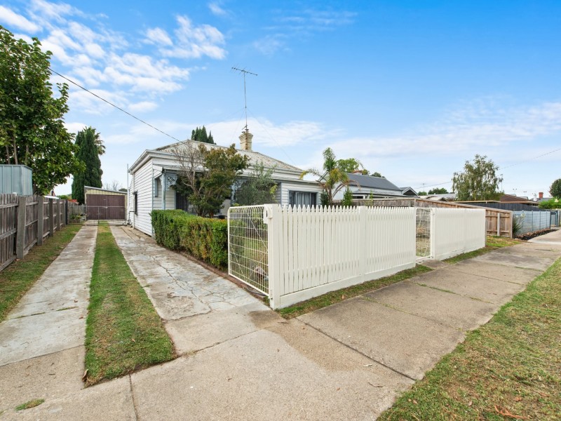104 Pearson Street, Bairnsdale VIC 3875